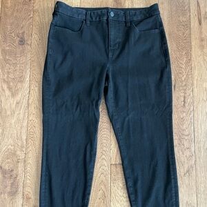 AE Dream Curvy High-Waisted Jeggings - Size 12 Short